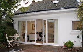 Frog Palace - Secure Parking-Outside Area-Topsham-Exeter-Beach-Chiefs-Wifi